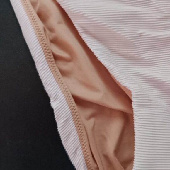 J Crew Women's Ribbed High Rise Cheeky Bikini Bottom Pink Size Medium NWT - Picture 2 of 5